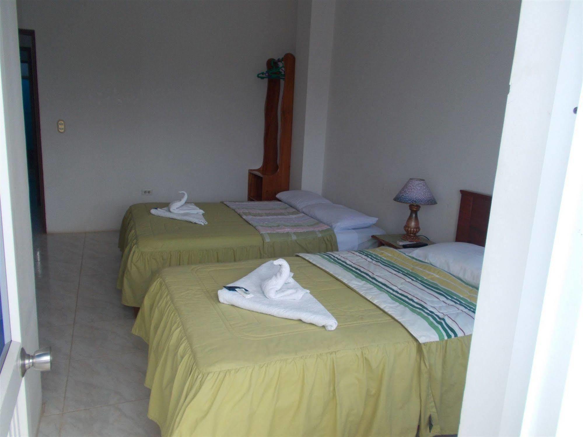 Paraiso de Isabela Puerto Villamil Extérieur photo