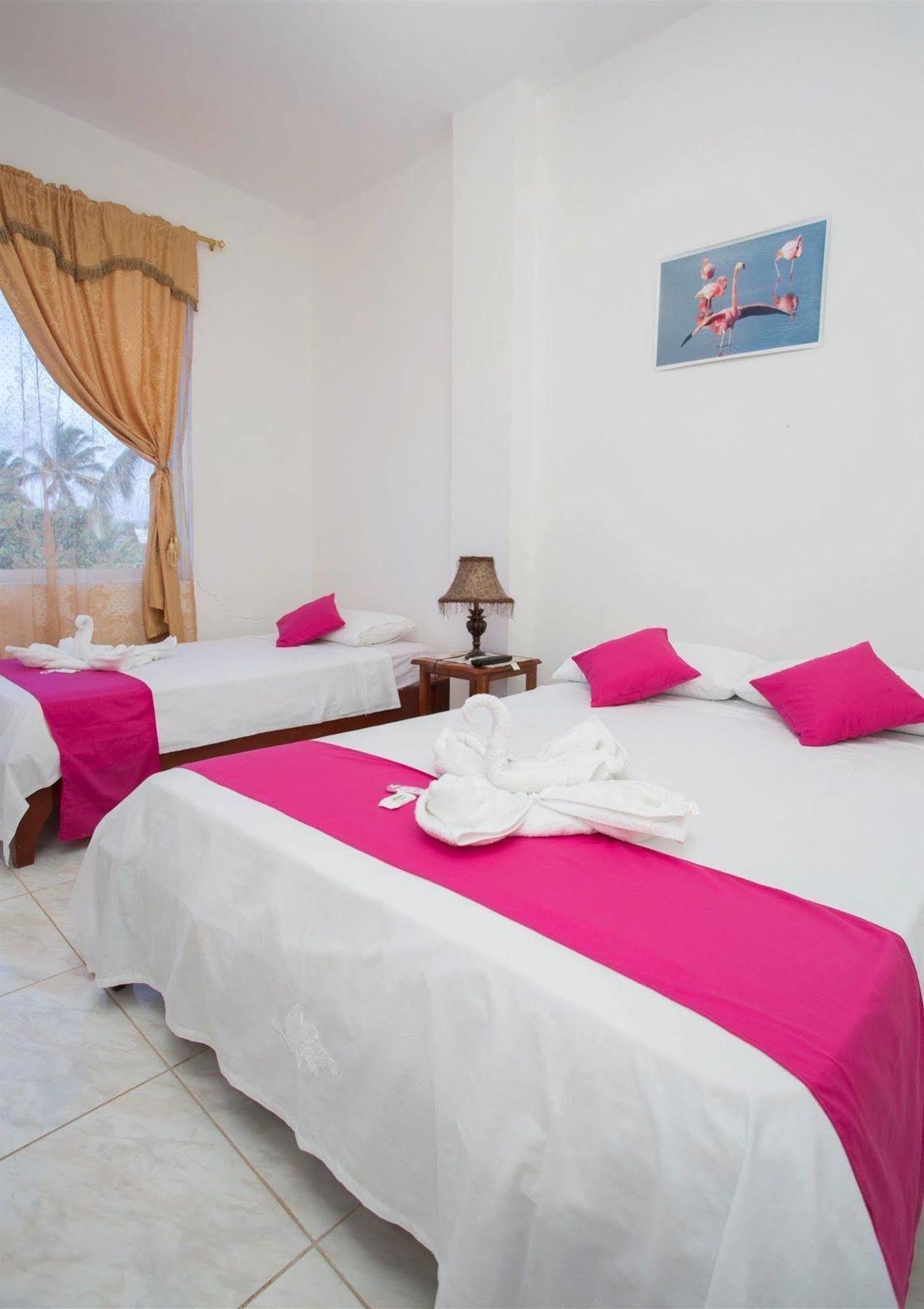 Paraiso de Isabela Puerto Villamil Extérieur photo